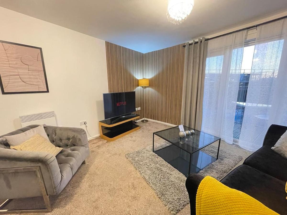 Cityfront Cosy Apt Near City Centre & Etihad Stadium, Free Parking Manchester Bagian luar foto